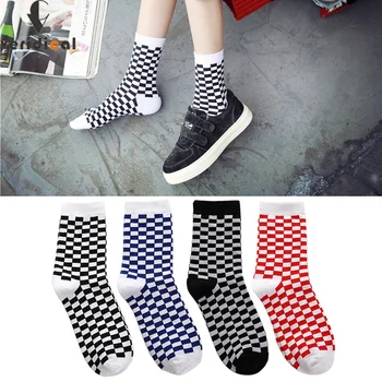 

5 pairs Fashion Trends Men Socks Checkerboard Geometric Checkered Men Women Cotton Socks Black White Men's big size Crew Socks