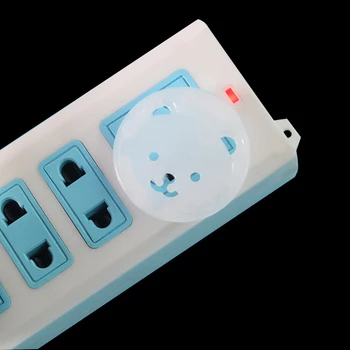 

5pcs Baby Safety Child Electric Socket Outlet Plug Protection Two Phase Safe Lock Cover Kids Sockets Cover Plugs Socket cover