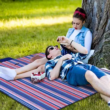 

Durable Folding Picnic Mat Delicate Texture Folding Camping Beach Blanket Moistureproof Picnic Mat Striped Sleeping Pad