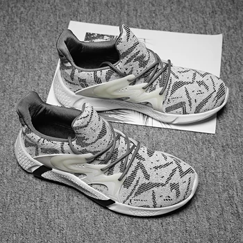 

Men's Sneakers 2020 Fashion Casual Shoes Man Comfortable Breathable Flats Hommes Platform Chaussure Hommes Reflective Dad Shoes