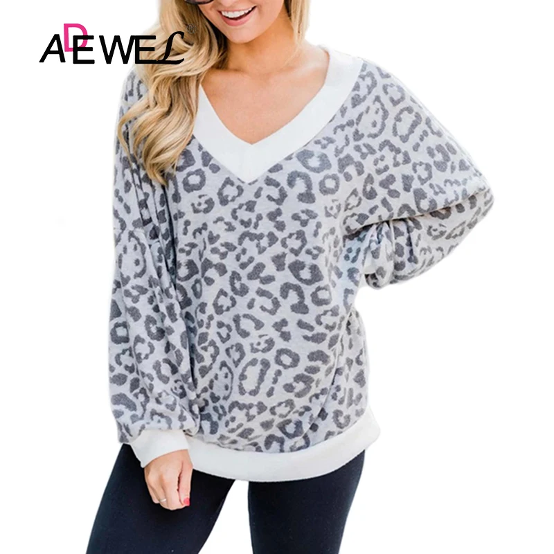 Серый ADEWEL Red Christmas V Neck Lantern Sleeve Women T Shirt Harajuku Poleras Mujer De Moda Camiseta Mujer Clothes Tops XL - Цвет: Серый