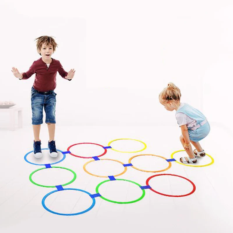 Набор колец Hopscotch с 10 обручами и разъемами для детских игрушек Сенсорные игры