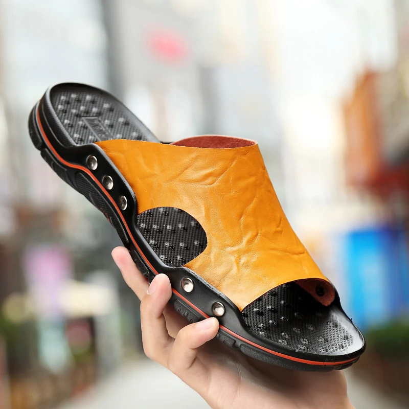 Summer Mens Slippers Genuine Leather Slippers Sandals Luxury Classic Leather Original Mens Flip Flops Outdoor Mens Slippers