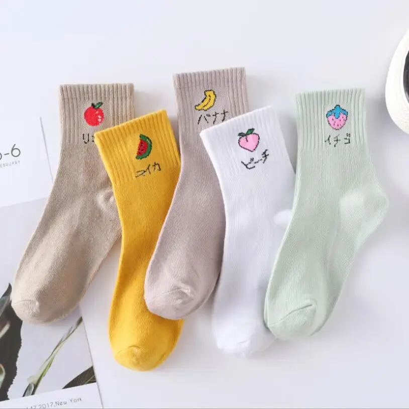 5 Pairs Cartoon Character Cute Short Socks Women Harajuku Cute Patterend Ankle Socks Hipster Skatebord Ankle Funny Socks Female