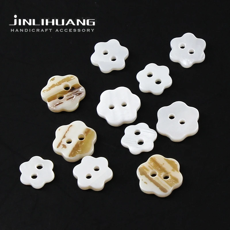 20pcs White Petal Flower Shell Shirt Buttons 10/11/5/12mm 2 Holes