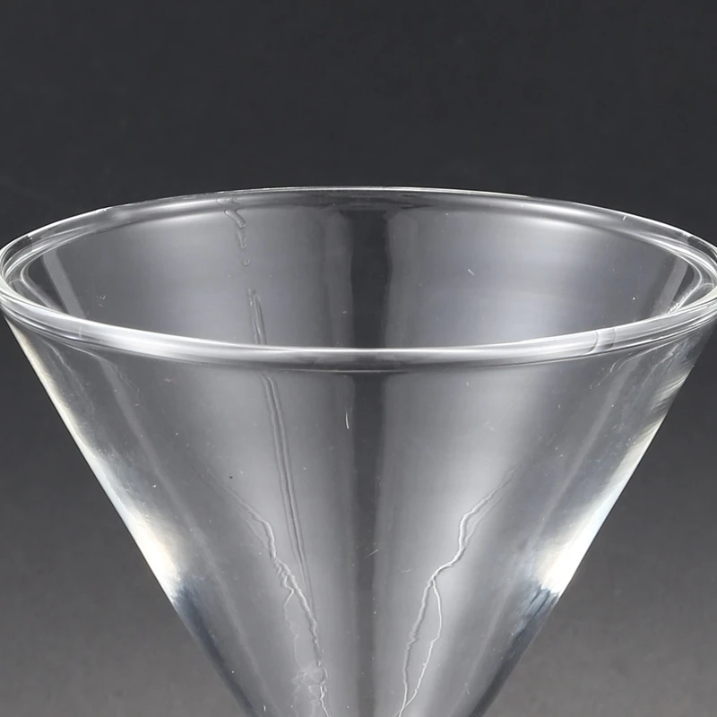 Fashion-Creative Screw Spiral Straw Molecular Cocktail Glass Bar Party Wine Glass Martini Champagne Glass Wine Glass Charm