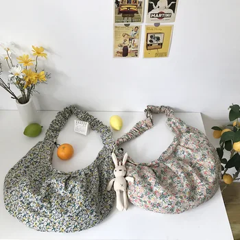 

2020 woman bag retro small floral dumpling bag college style casual wild messenger shoulder bag female bag