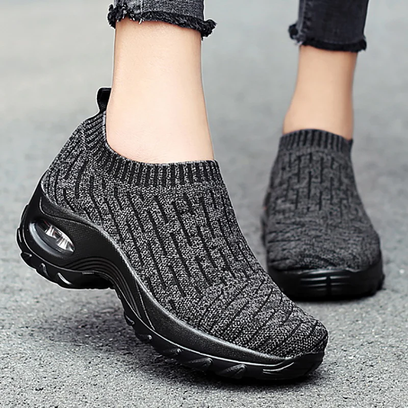 

Breathable Mesh Women Sneaker Fashion Air Cushion Black Sock Shoes Lightweight Casual Shoes Non-slip Platform Sneakers for Women