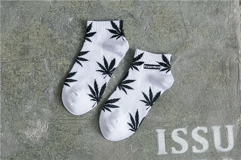 Spring And Summer New Products Pure Cotton Maple Leaf Fashion Socks Cool Fashion Jacquard Men And Women No-show Socks Individual
