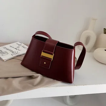 

Women's New Fashion Refinement Personality Elegant Handbag Flap OL Crossbody Bag Shoulder Bag for Office Daily