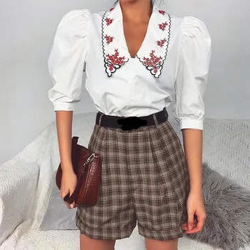 

YYXZ Summer Fashion Loose Embroidery Floral Single-breasted Half Sleeve SML Big Lapel 2 Colors Woman Casual Shirt Lady Blouses