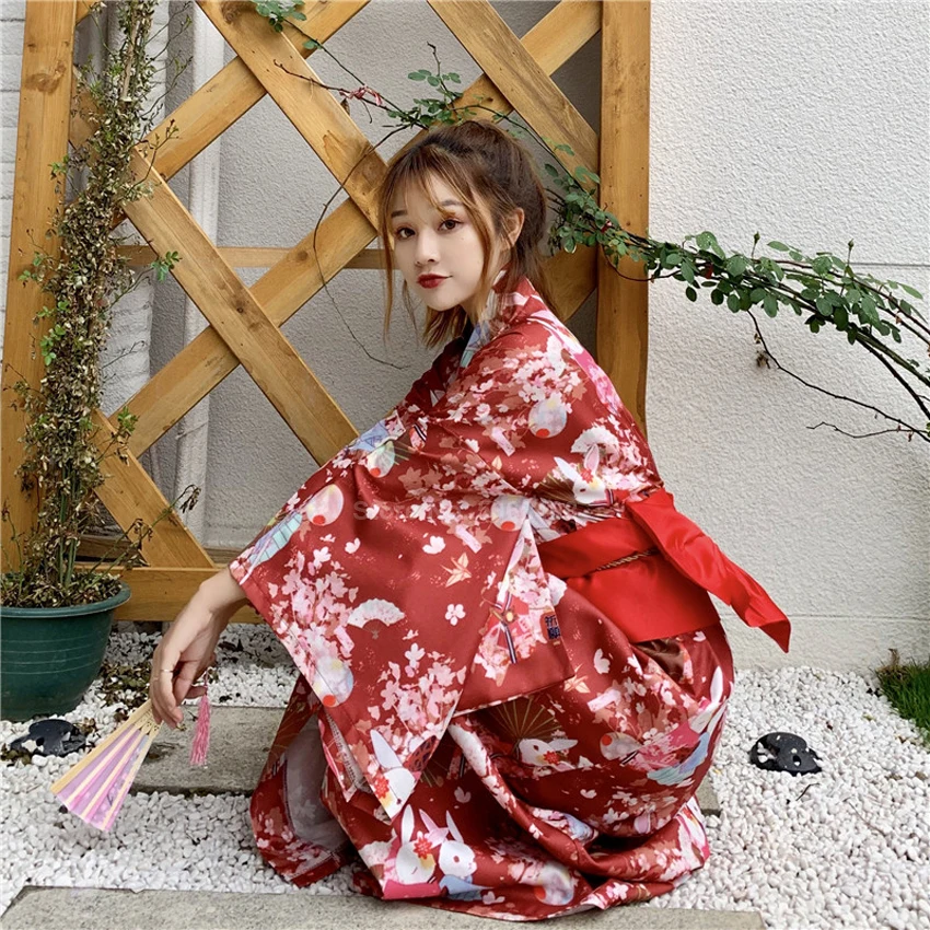 Traditional Cute Kimono Dress for Women Japanese New Year Long Sleeve Vintage Yukata with Belt Girls Kawaii Furisode Performance