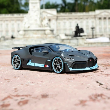 

Maisto 1:24 Bugatti divo seconds memorial Roadster simulation alloy car model simulation car decoration collection gift toy