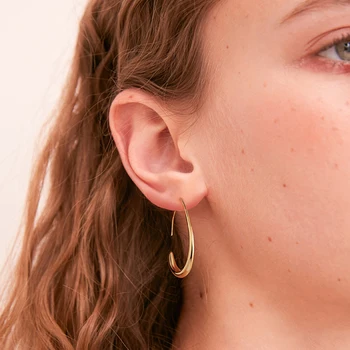 

AENSOA 2020 Chic Minimalist Classic Alloy Elegant Drop Earrings for Women Irregular Half Crescent Earrings Girl Party Jewelry