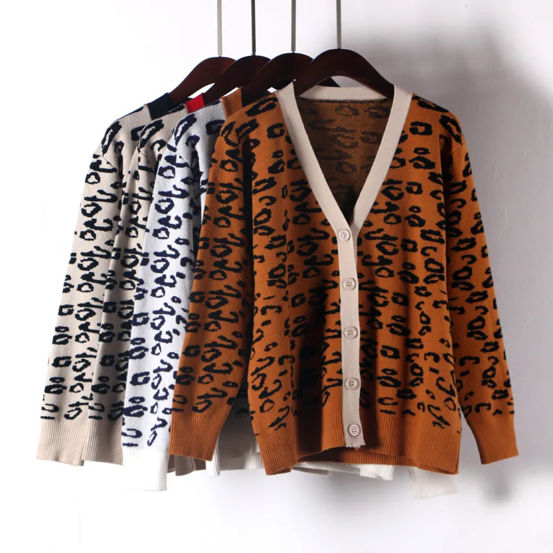 

Korean knitted women Sweater cardigan female 2019 lazy loose retro leopard print cardigans sweater outside women sweater coats