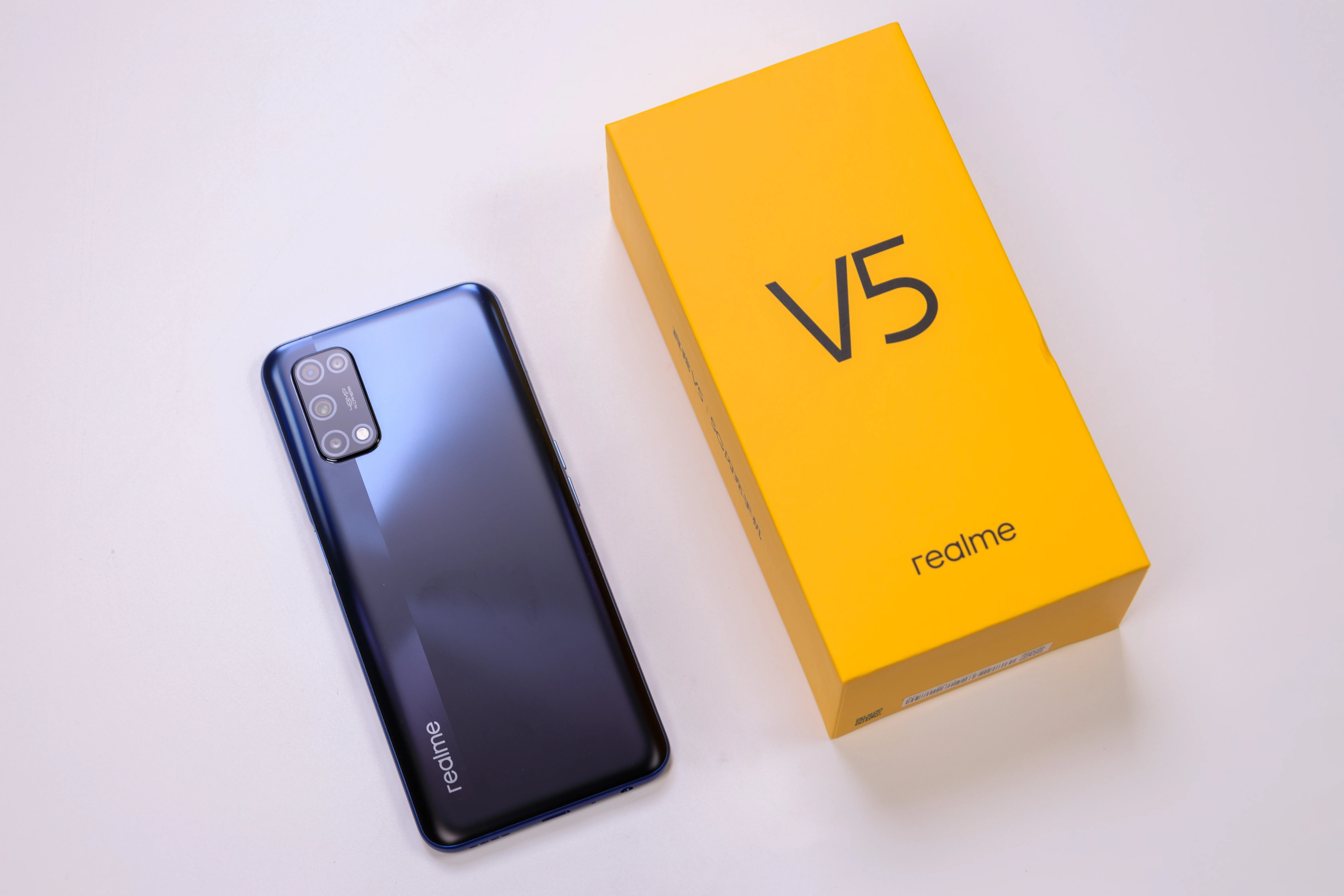 Оригинальный realme V5 6 ГБ 128 5G мобильный телефон Dimensity 720 Octa Core 5 &quotFHD + 90 Гц Full Дисплей