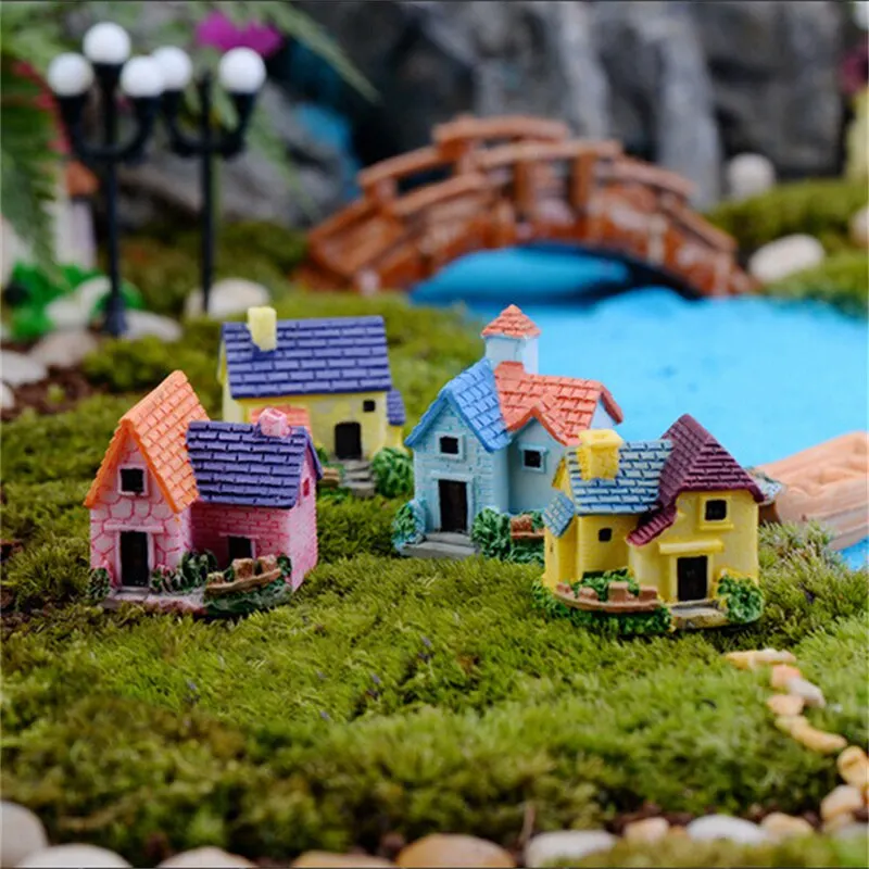 2018 New 1pc Cute Micro Landscape Mini Resin Crafts Ornaments Miniature House Fairy Garden Home Decoration