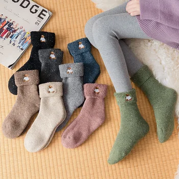 

Bear Socks Women Cartoon Kawaii Cotton Woman Sock Thermal Sox Black Ladies Sweet Autumn Winter Classic Lady Calcetines Hombre