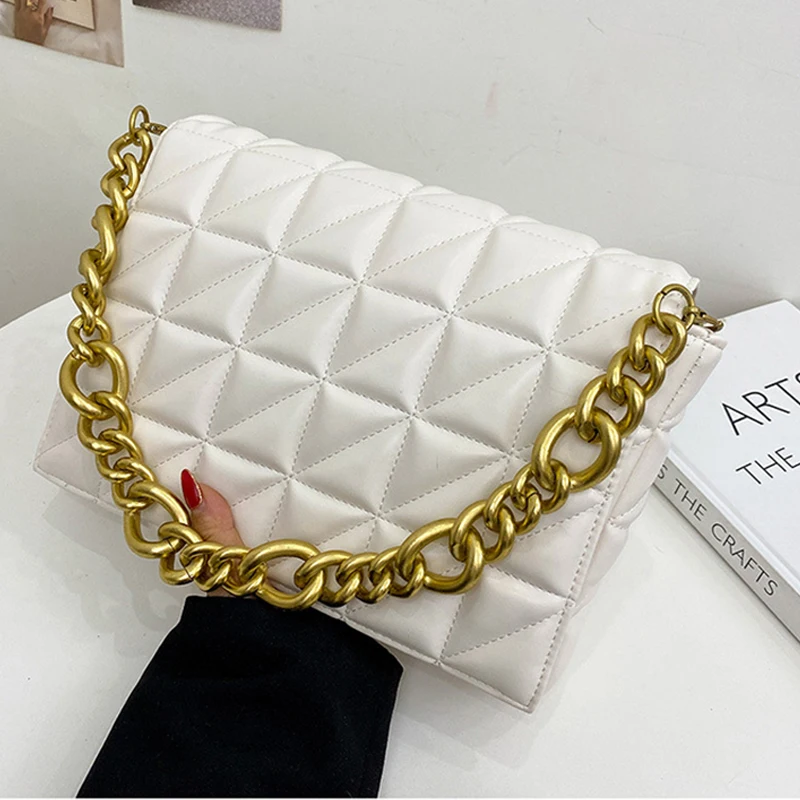 Luxury Gold Chain Shoulder Bags Fashion High Quality Shoulder Purses And Handbag Women Clutch Bags Ladies Hand Bag canvas shoulder bags military Shoulder Bags