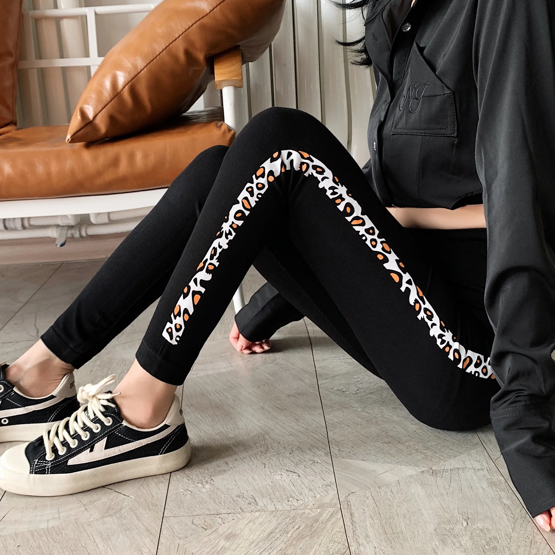 Nuovi pantaloni a nove punte con Leggings a vita alta stampati per le donne  da indossare Yoga per il sollevamento dell'anca In primavera autunno e  inverno|Leggings| - AliExpress