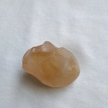 

Natural beautiful stone Ornamental raw stone raw agate Silk Road Collectibles unique collection