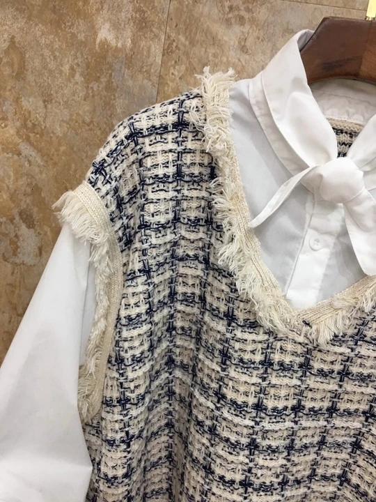 Autumn Early New Female Tie, Colour Matching and Splicing Fabric, Lattice Decoration, Long Sleeve Bottom Jacket 919