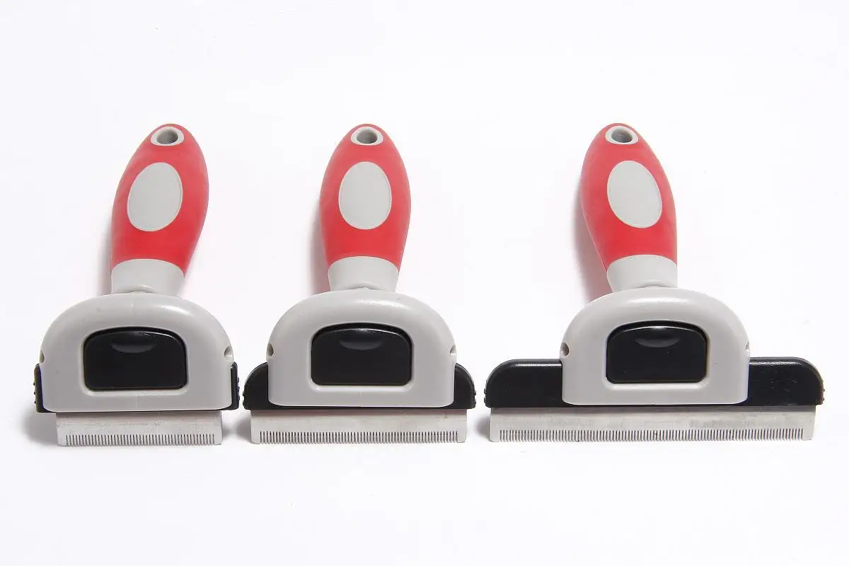 Pet hair removal comb (49). jpg