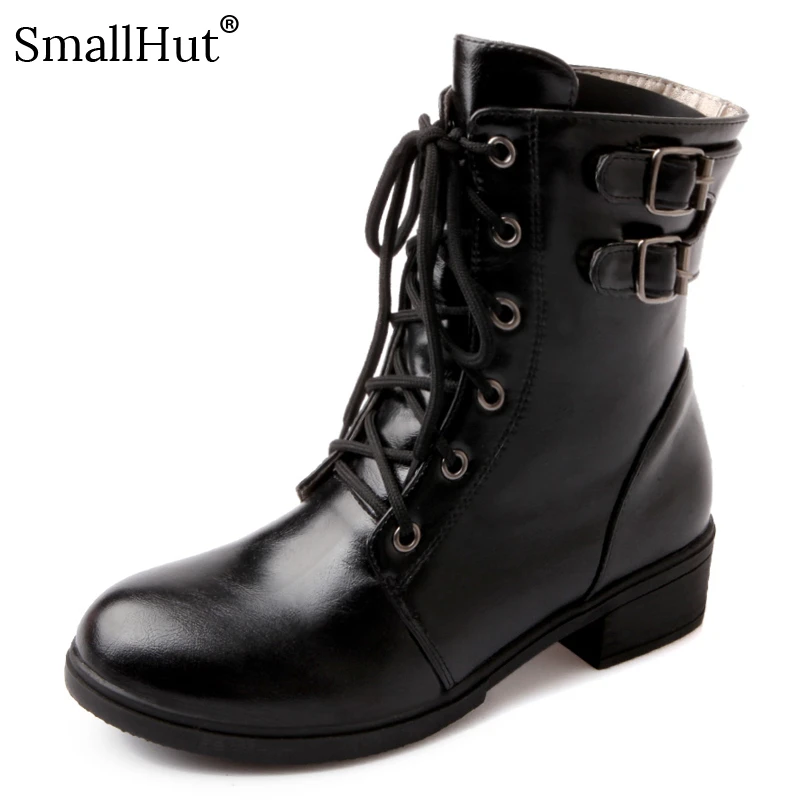 

Low Heel Boots Women Autumn Winter Metal Decoration Ladies Square Heels E157 Fashion Woman Black Yellow White Round Toe Boots