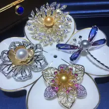 Рождественские подарки покрытые 4 шт. Броши с натуральной пресной водой золотые жемчужные броши