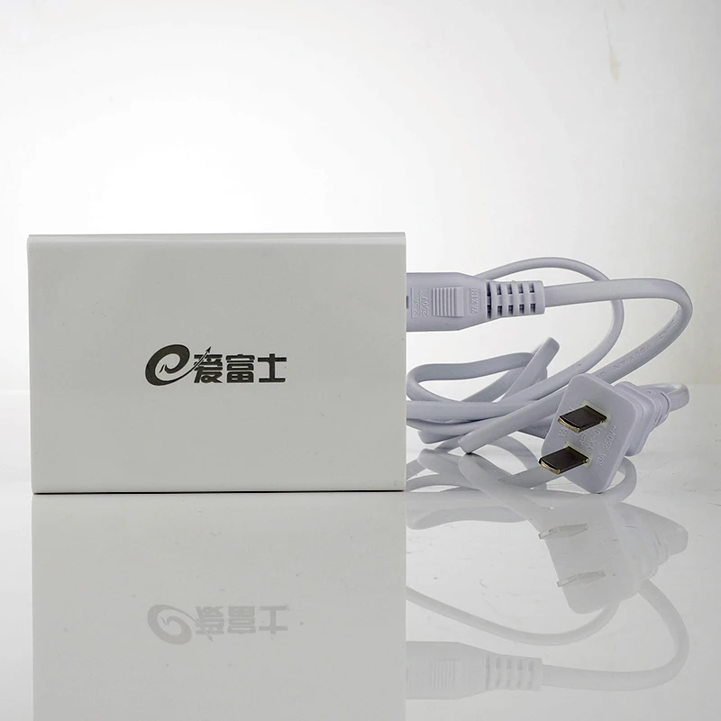 

High Quality 60W USB Charging Smart Output 1 Type-C 6 Ports 5 USB-A USB Charging Station Multi 6 port USB Wall Charger
