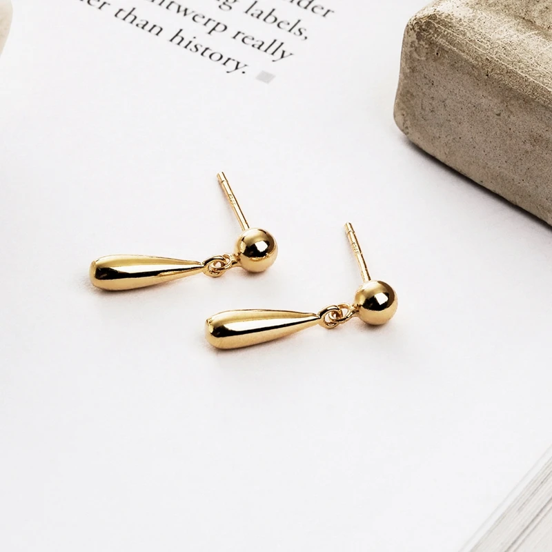 

Silvology 925 Sterling Silver Chic Stud Earrings Gold Round Bead Minimalist Korea Earrings for Women Elegant 18K Jewelry Gift