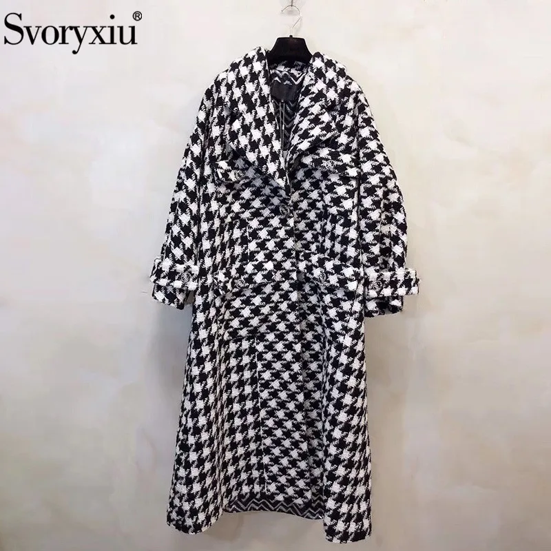 Svoryxiu vrouwen Herfst Winter Landingsbaan High End Wol Blend Maxi Overjas Uitloper Fashion Zwart Wit Plaid Lange Warme Overjas