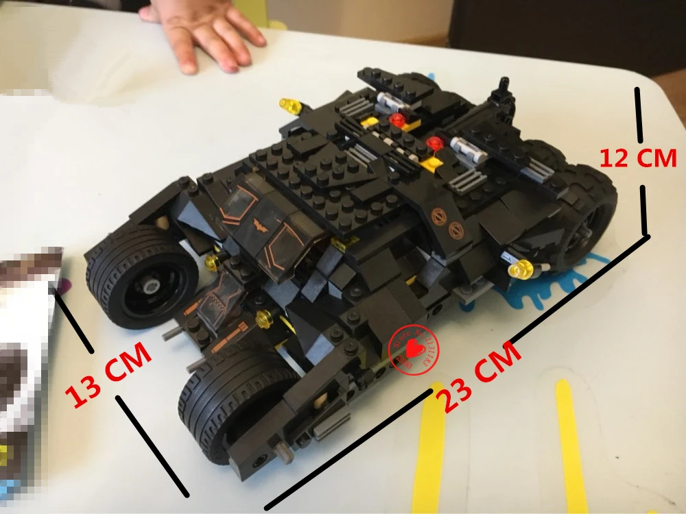 Bangunan Batmobile Superman Super Hadiah 1