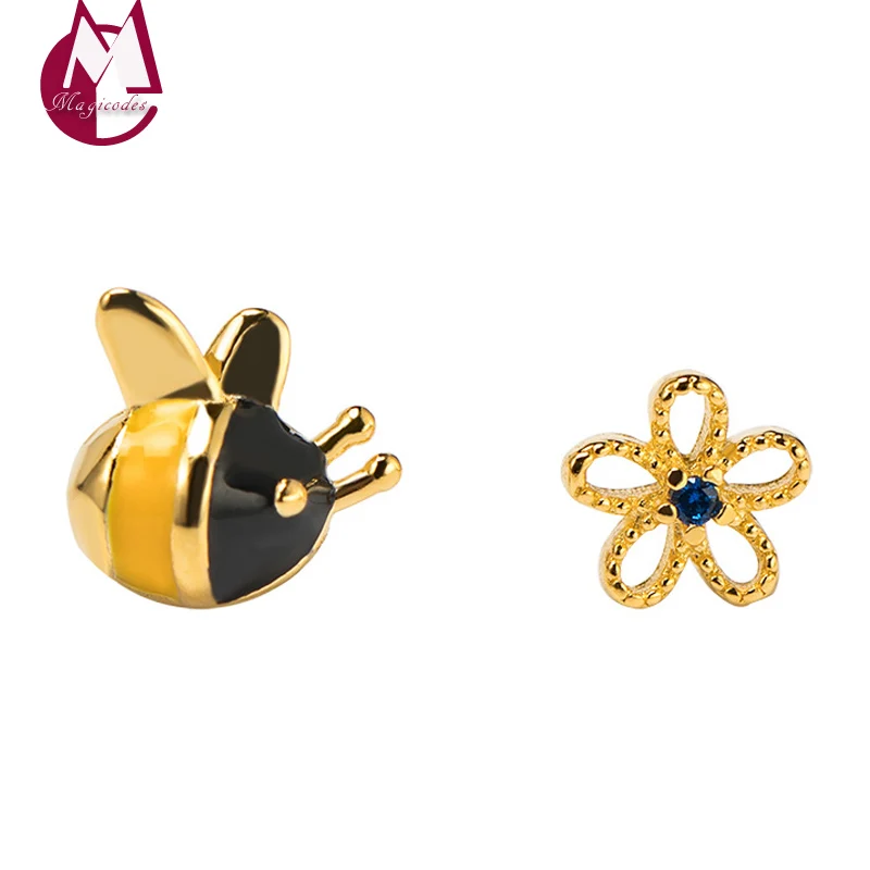 

Women Stud Earring 100% Real 925 Sterling Silver Women Asymmetry Inlaid zircon Flower Bee Christmas Earring fine Jewelry 2019 E5