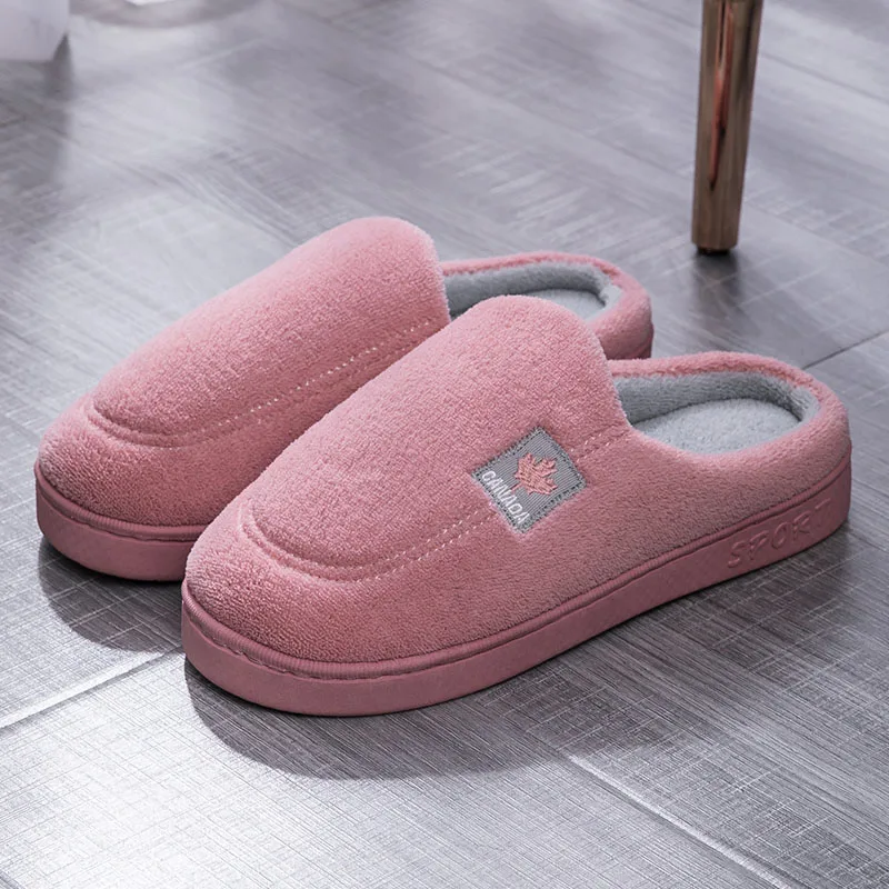 TZLDN/зимние женские короткие плюшевые домашние тапочки; домашние теплые хлопчатобумажные туфли на плоской подошве унисекс; повседневная обувь для спальни и гостиной - Цвет: Leather red