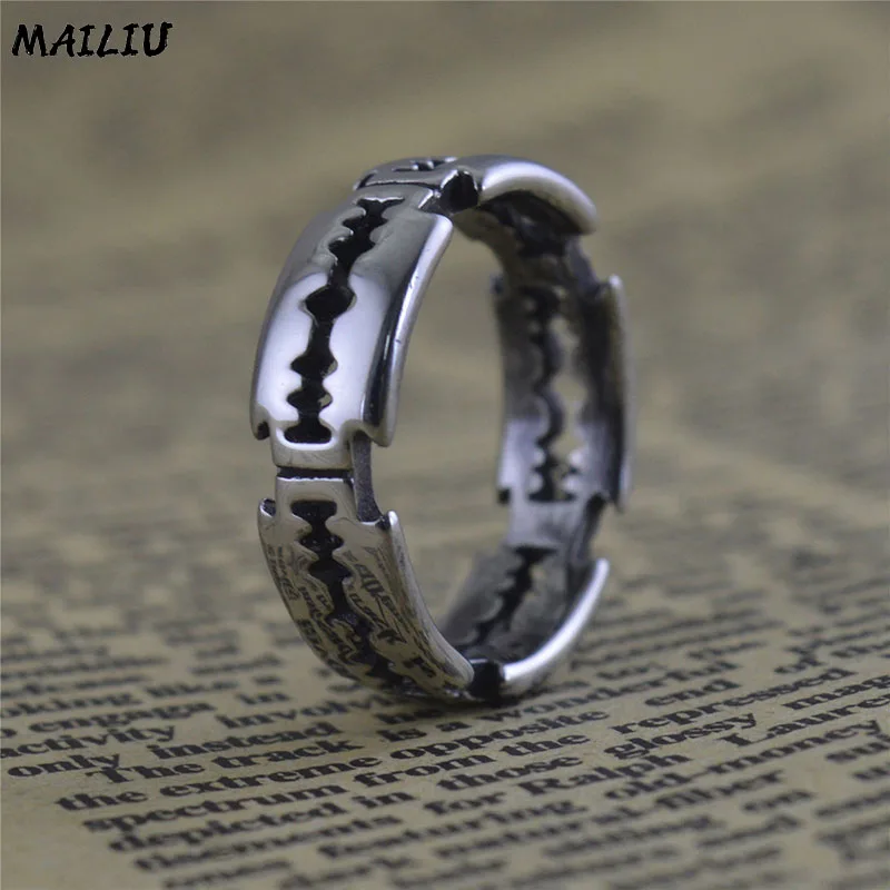 Charm Exaggerated Titanium Steel Blade Ring Men's Rock Punk Razor Ring Stainless Steel Ring Party Ladies Fashion Jewelry Gifts - Image 5