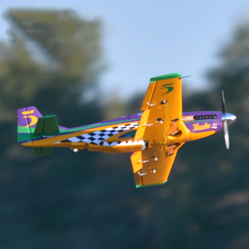 ラジコン　飛行機　サンダータイガー　P-51D マスタング ラジコン 飛行機 サンダータイガー P-51D マスタング P-51