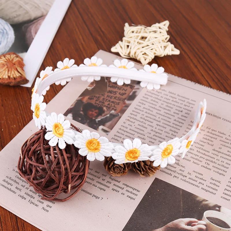 Boho Chic Candy Daisy Girls Hair Bands Women Solid Embroidery Flower Headbands Kids Chrysanthemum Headwear Hair Accessories star hair clips Hair Accessories