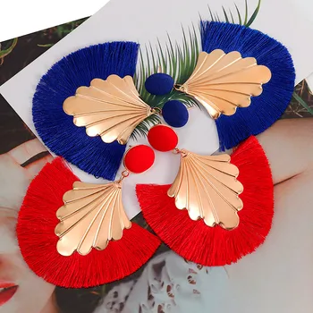 

LOVR New Bohemian Big Tassel Drop Earrings for Women Red Fashion Statement Wedding Fringe Dangle Earring 2019 Jewelry