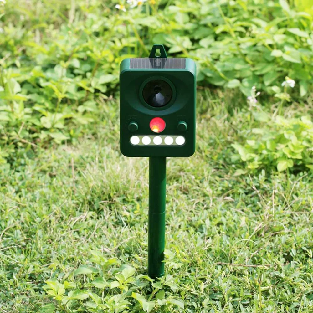 

Professional Solar Power Infrared Sensor Animal Cats Dogs And Outdoor Bird Repeller Strong Ultrasonic Wave RCT-512 Green