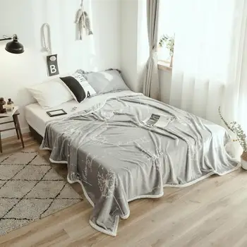 

42High quality Thicken plush bedspread blanket 200x230cm High Density Super Soft Flannel Blanket to on for the sofa/Bed/Car