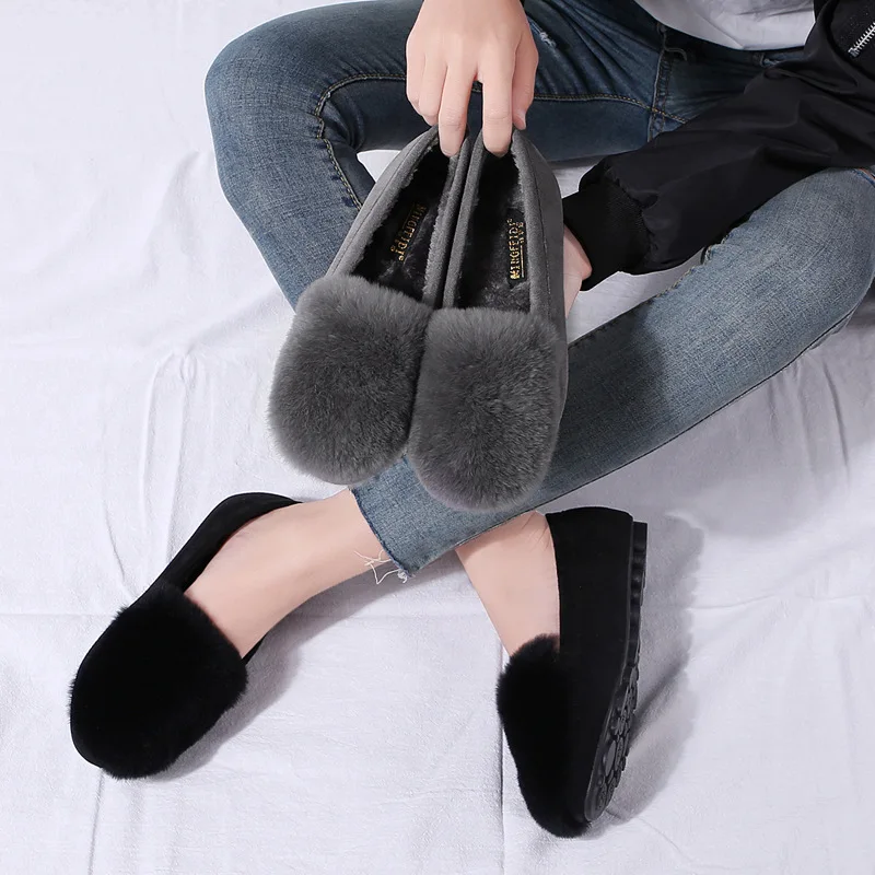 Winter Shoes Woman Flats Rabbit Fluffy Fur Faux Suede Leather Warm Loafers Soft Sole Roll Egg Peas Ballet Flat Mother Shoes