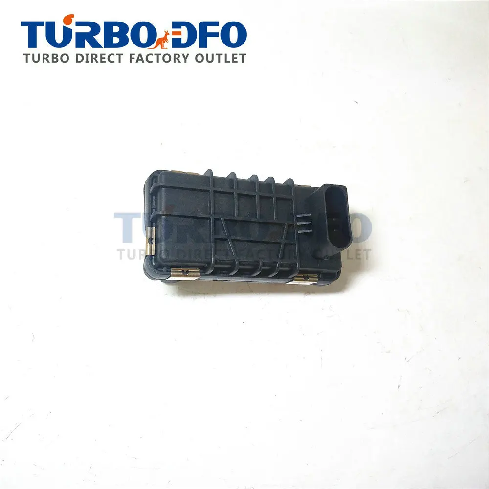 Электронный привод турбокомпрессора 6NW009206 758226 GTA1749MVK 752406G-36 для Ford Mondeo III 2 TDCi 114Kw |