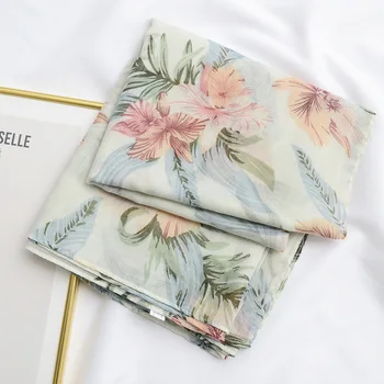 

Small Fresh Printed Cotton and Hemp Hand Scarf Spring and Summer Outing Thin Silk Scarf Seaside Beach Scarf Sunscreen Shawl