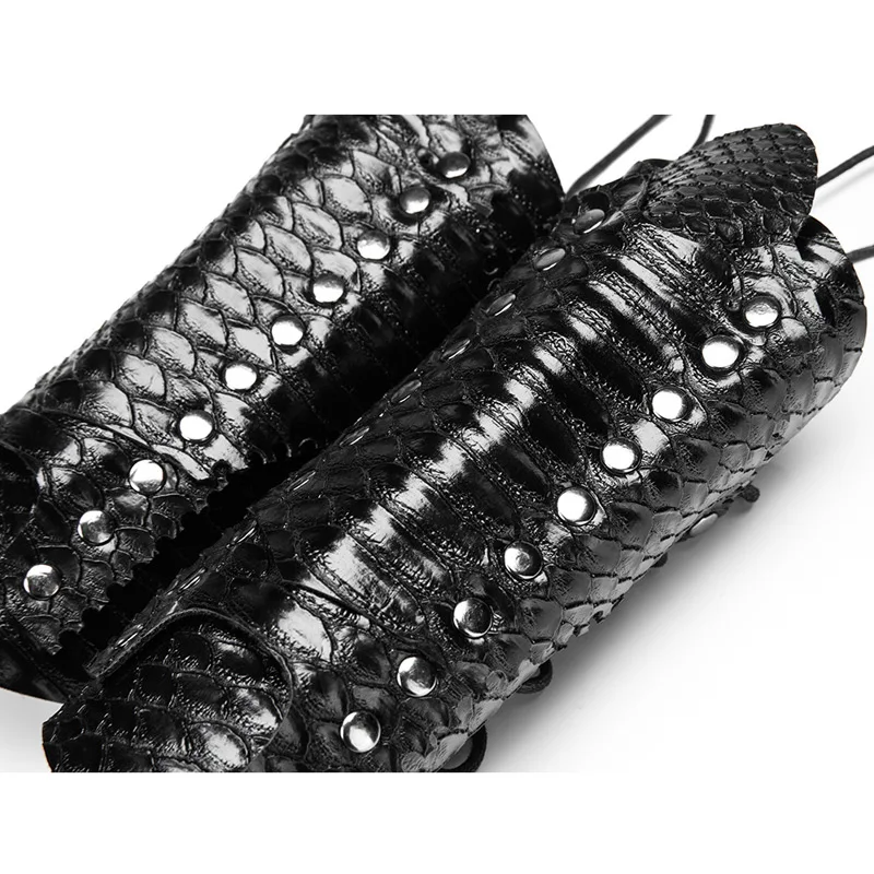Унисекс, черная змеиная кожа, узор и серебряная заклепка, теплые повязки на руку из искусственной кожи, готический стиль, на шнуровке