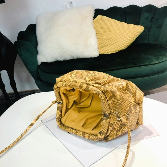 11807779974_2000004065