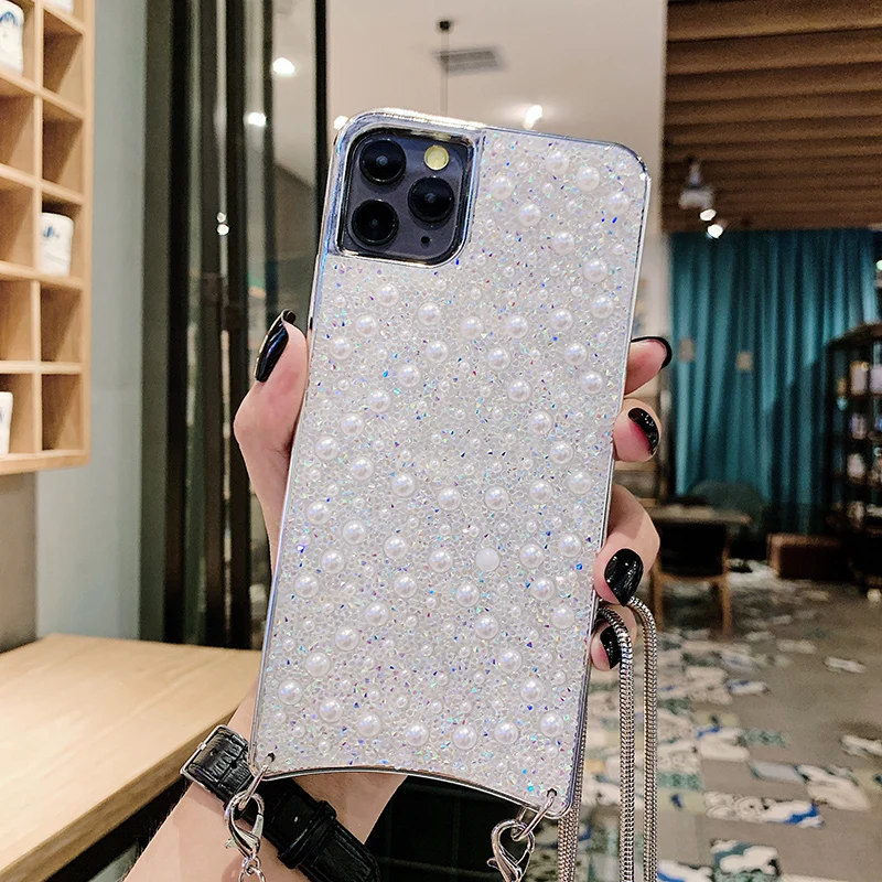 Gelandge Алмазный перламутровый блестящий чехол для телефона для iPhone 11 Pro Max XS XR X 6 7 8 Plus задняя крышка чехол с металлической цепочкой ремешок для телефона - Цвет: Белый