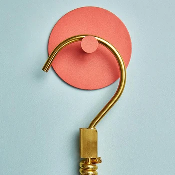 

European Minimalist Round Metal Hook Free Punching Creative Wall Hanging Door Coat Coat Towel Hook