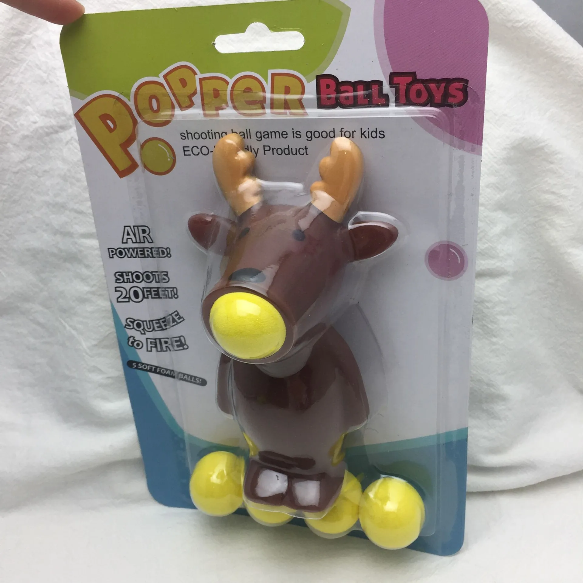 New Squeeze Popper Unicorn Assorted Blaster Animal Launching Ball Children's Gifts Decompression Toy Unicorn Squeeze Spray Ball - Цвет: Sika deer