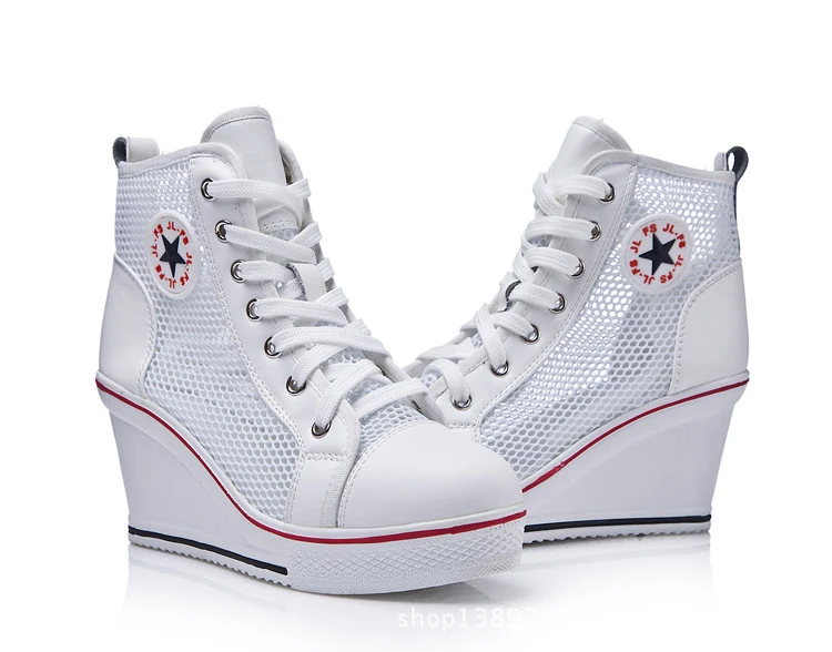 1408300776_1608959365